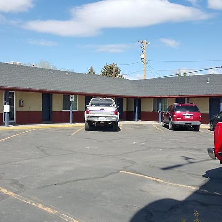Travelers Motel เอลโค ภายนอก รูปภาพ