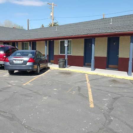 Travelers Motel เอลโค ภายนอก รูปภาพ